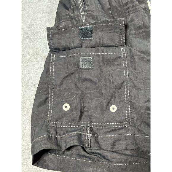 Tommy Bahama Swim Trunks Mens Large Relax Board Shorts Nylon Black Cargo - Picture 12 of 15